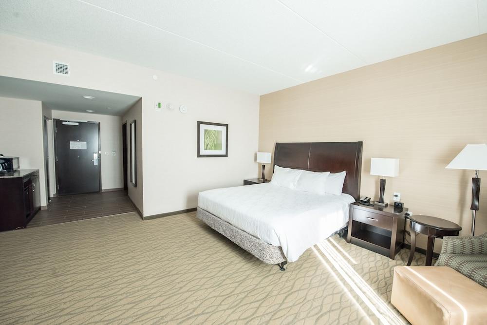 Hilton Garden Inn Indiana At Iup Экстерьер фото