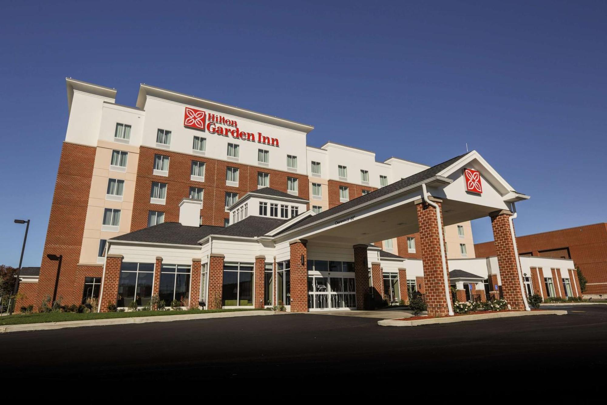 Hilton Garden Inn Indiana At Iup Экстерьер фото